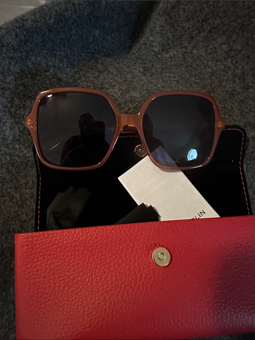 GUESS Brown Frame Sunglasses with Black Lenses and Red Case